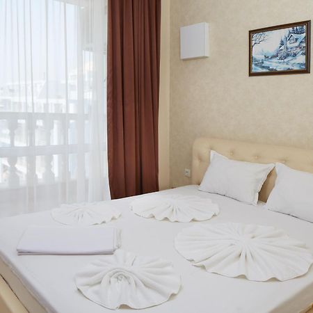 Villa Sardinia Apartments Sveti Vlas Esterno foto