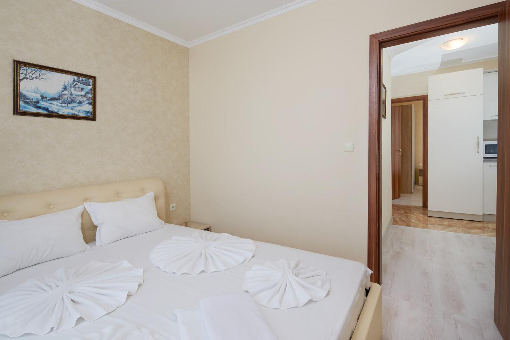 Villa Sardinia Apartments Sveti Vlas Esterno foto